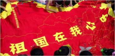 彝良烟草公司为龙洞村安装“民心灯”
